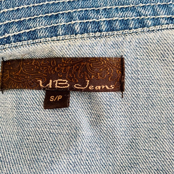 Blue jean jacket by UB Jeans crop size small - Picture 8 of 8